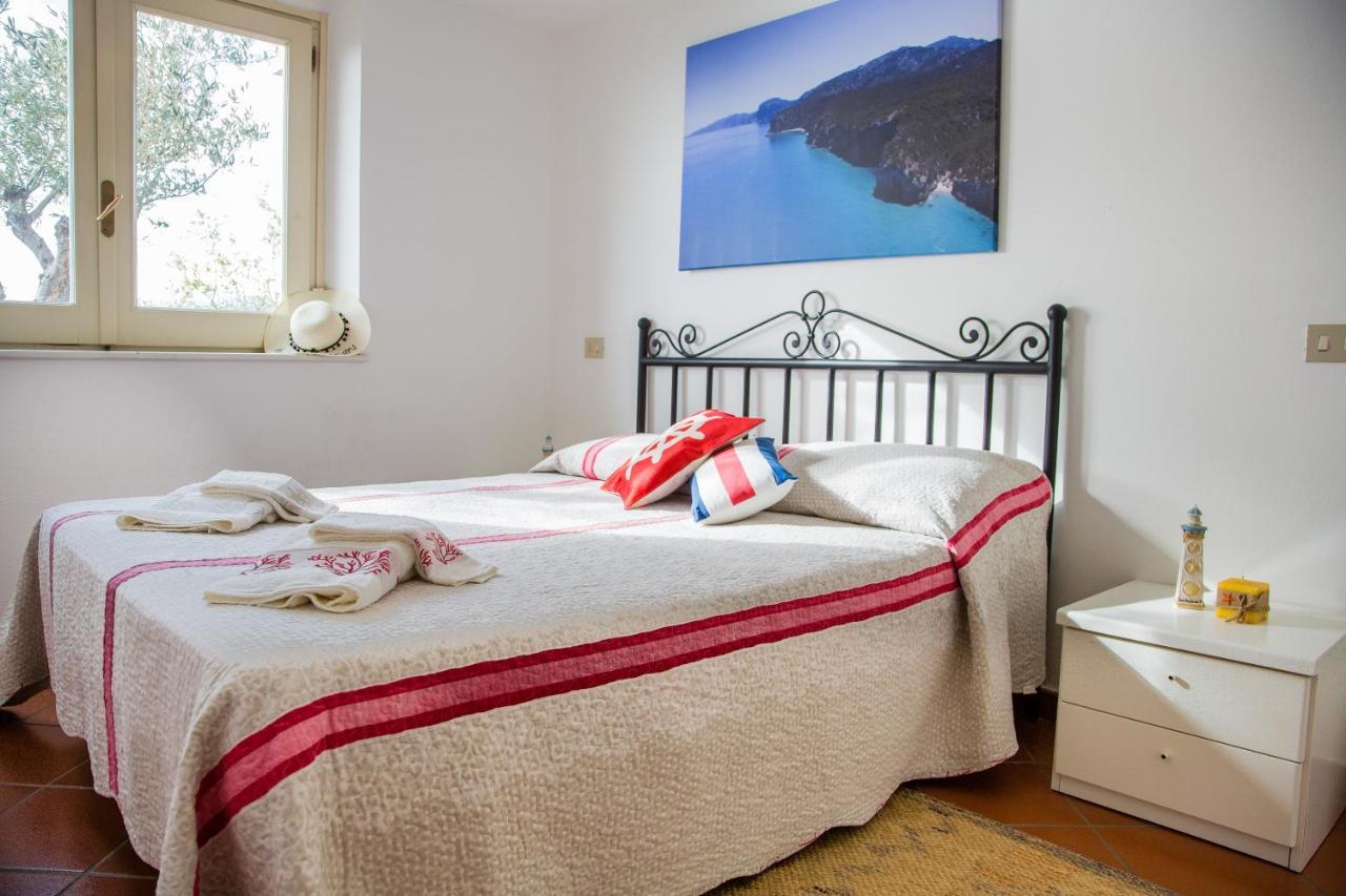 Apartamento Casa Delta Delle Acque Vista Spettacolare E Giardino Cala Gonone Exterior foto