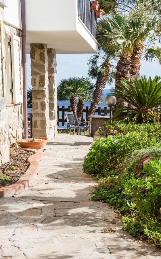 Apartamento Casa Delta Delle Acque Vista Spettacolare E Giardino Cala Gonone Exterior foto